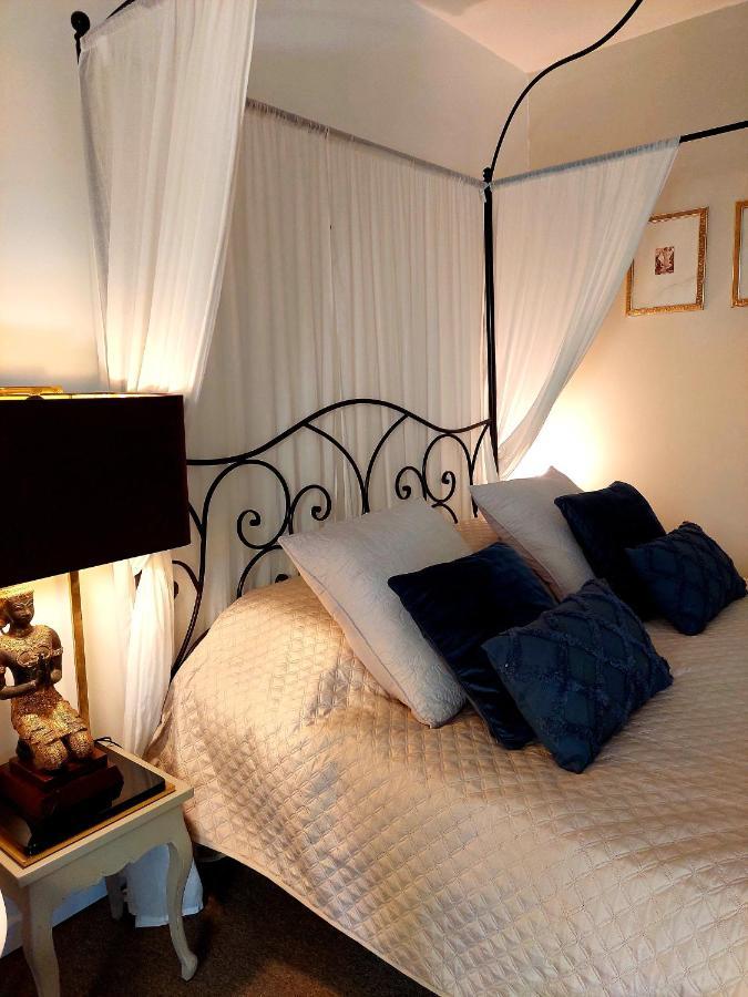 Les Jardins D'Eleusis Bed and Breakfast Murs  Exteriör bild